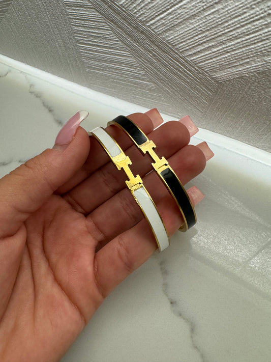 'H' Bracelet Gold