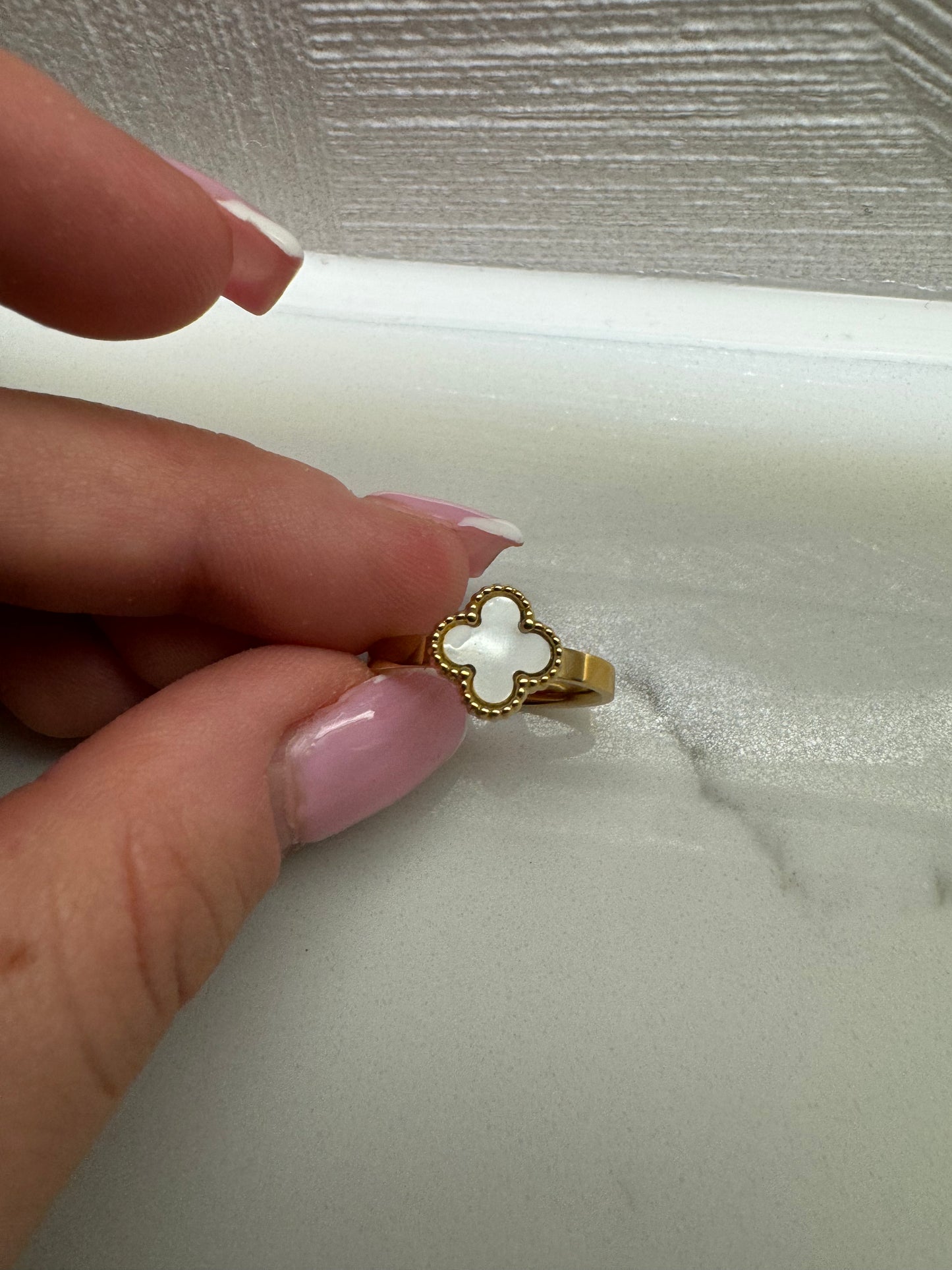 Gold Clover Ring